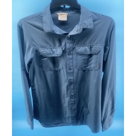 Columbia Other - Columbia Men  OMNI WIC Med.‎ Light Blue Long Sleeve Button Down